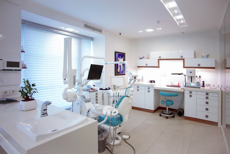 Dr Dr Anurag Sood - Queensmead Dental Practice