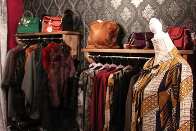 Couture @ 24 (Ladies Clothing)