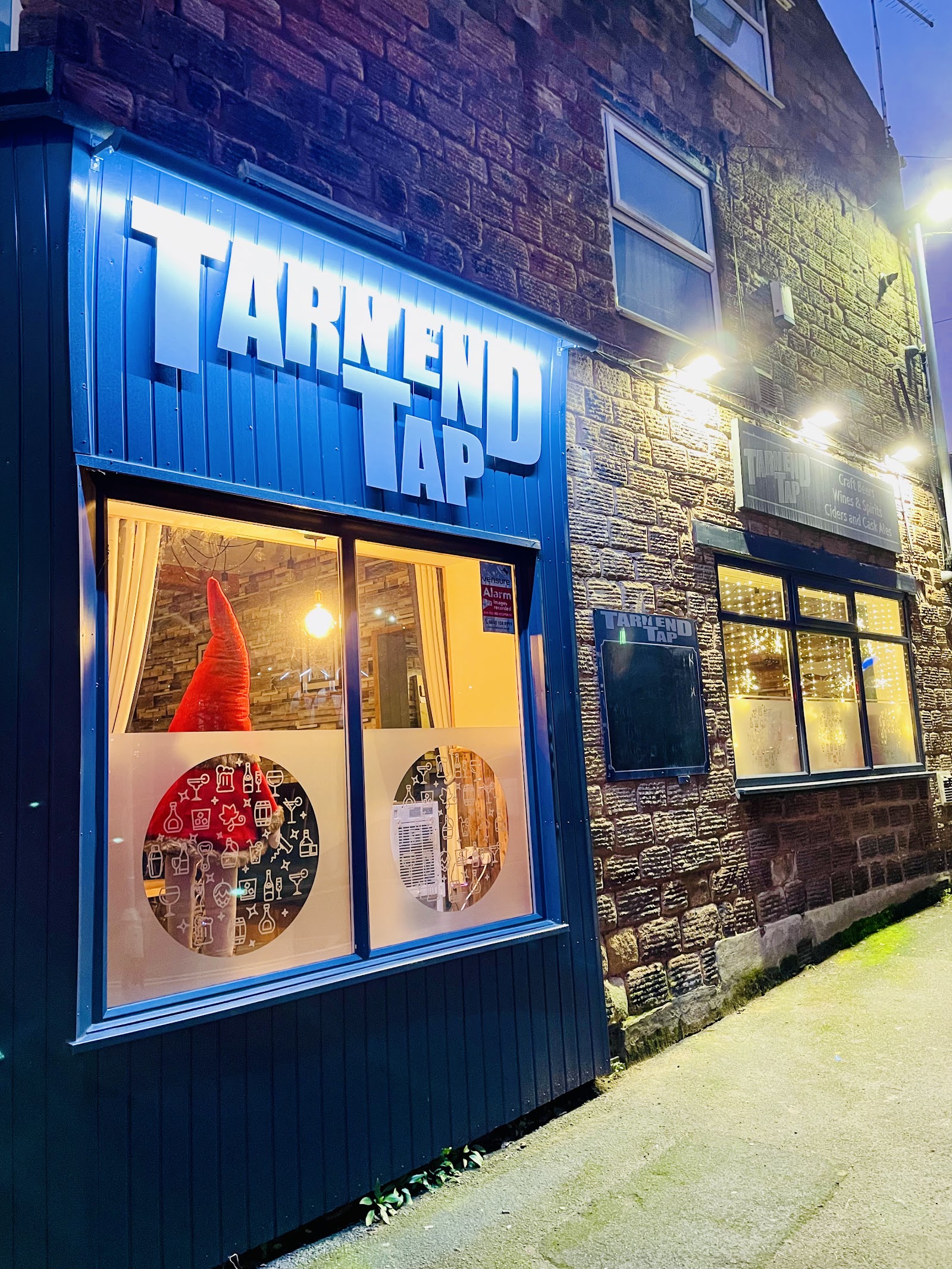Tarn End Tap