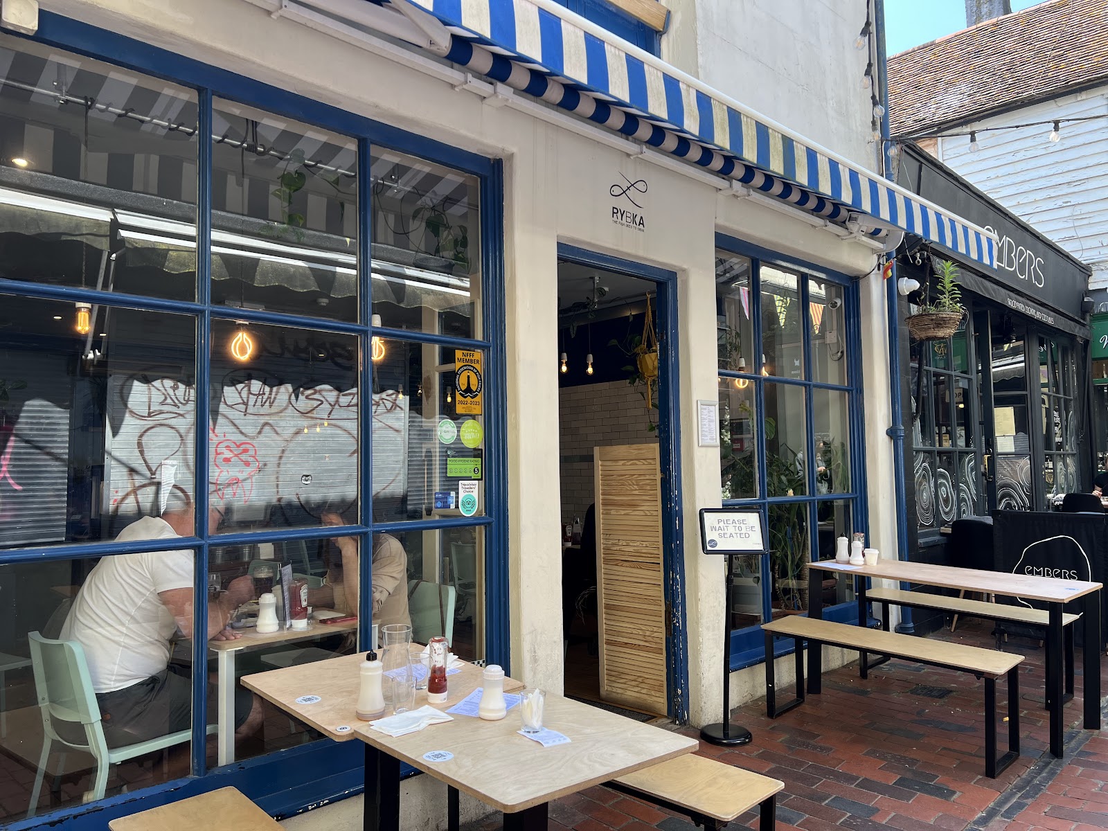 RYBKA (the fish likes to swim)