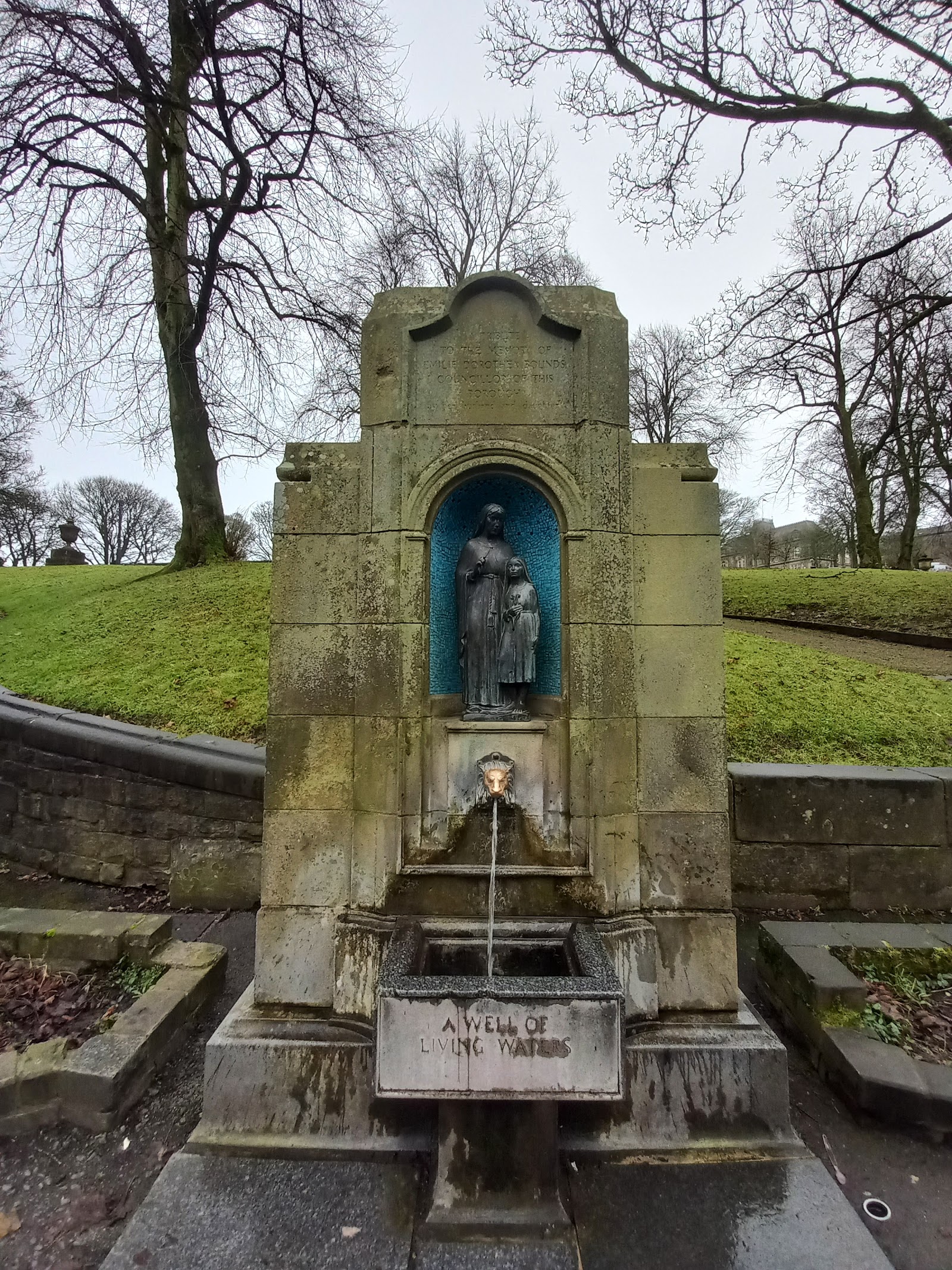St Ann's Well - Public Water Fountain