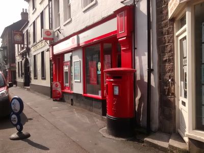Higher Buxton Post Office