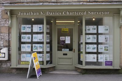 Jonathan V Davies Chartered Surveyors