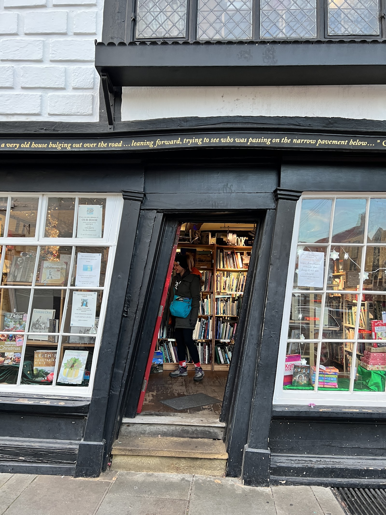 Catching Lives Charity Bookshop
