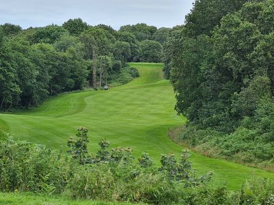 Canterbury Golf Club and Driving Range