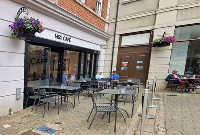 M&S Café