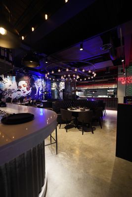 The Korean Cowgirl, Riverside