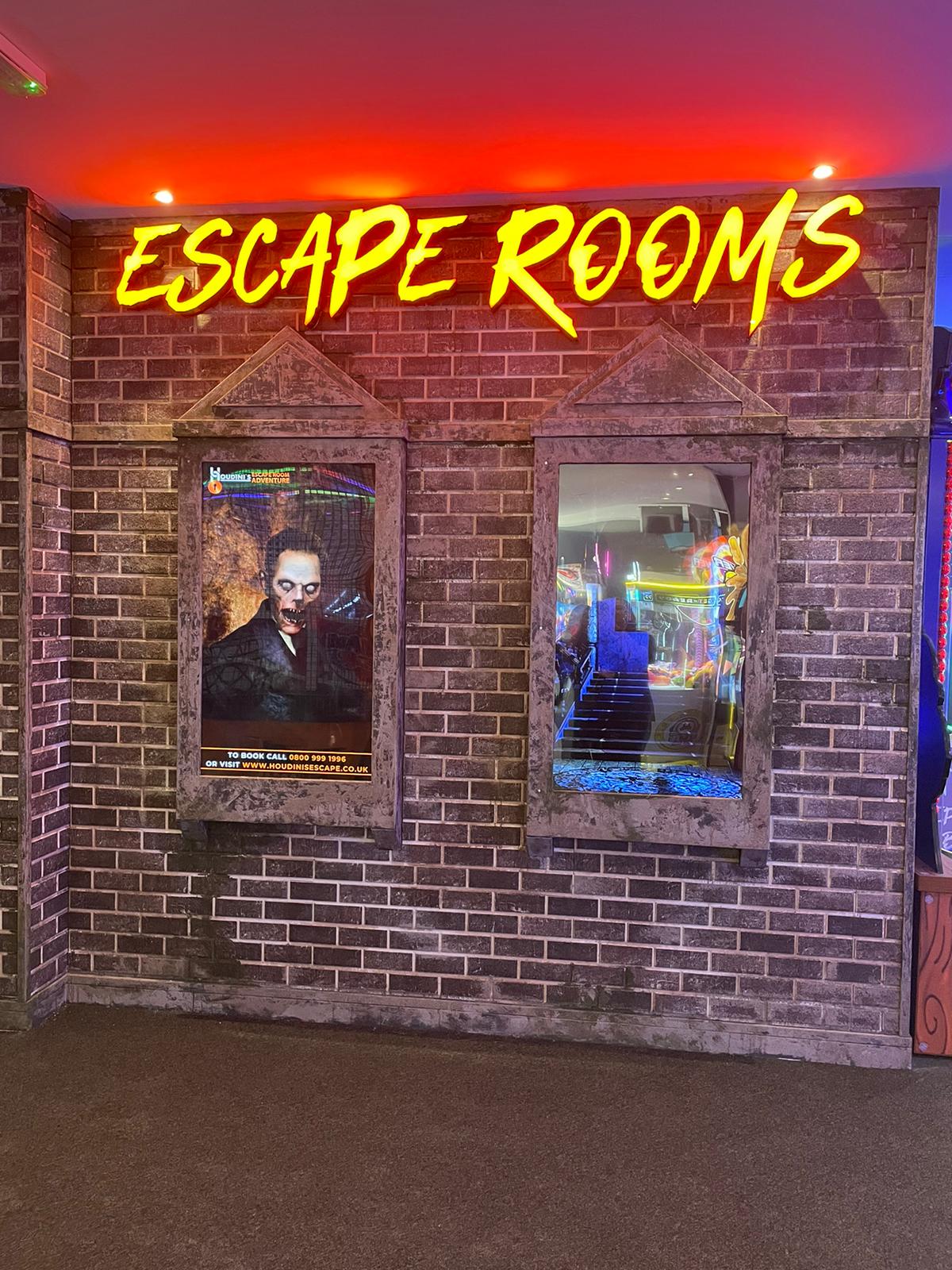 Houdini's Escape Room Experience - Chichester
