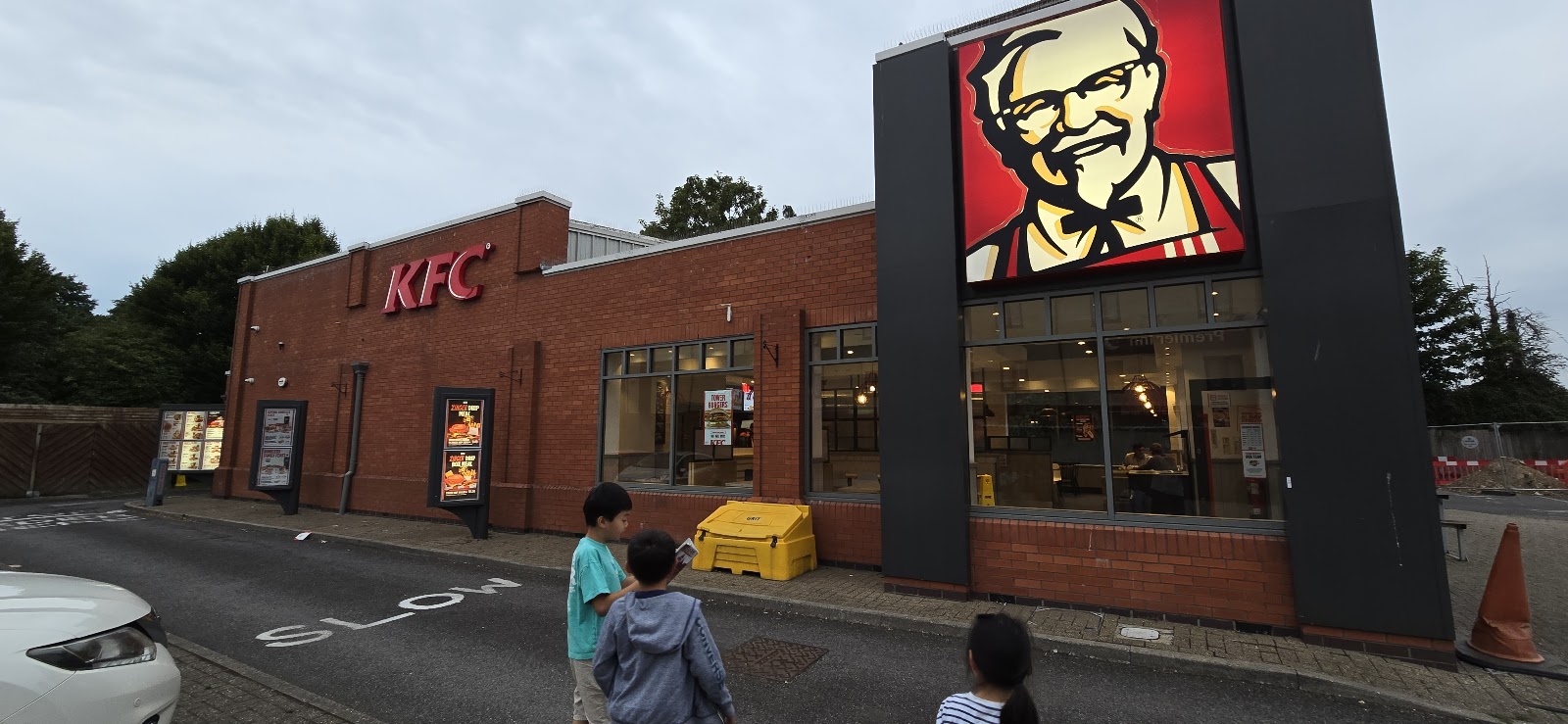 KFC Chichester - Stockbridge Road