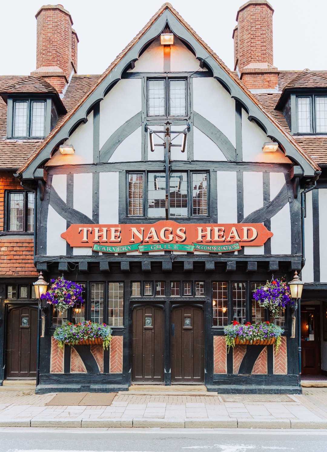 The Nags Head Bar, Restaurant & Hotel Chichester