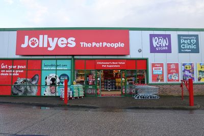 Jollyes - The Pet People Chichester