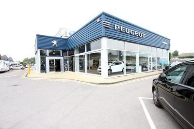 Snows Peugeot Chichester