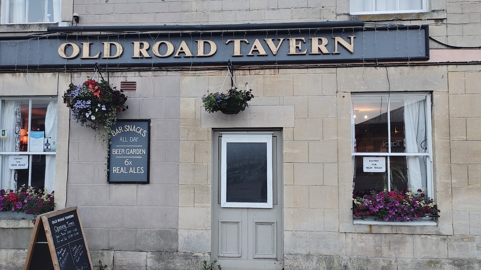 Old Road Tavern