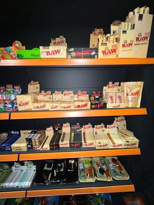 Carrot Head's Smoking and Vaping Supplies