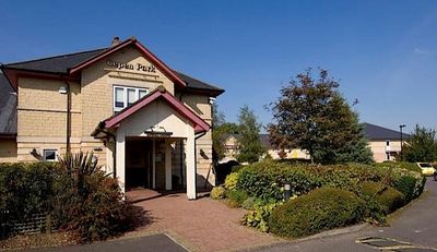 Premier Inn Chippenham hotel