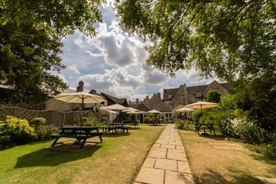 Corinium Hotel & Restaurant