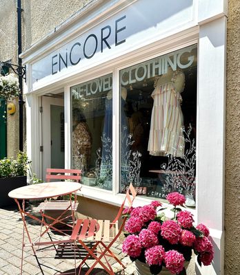 Encore designer clothes agency