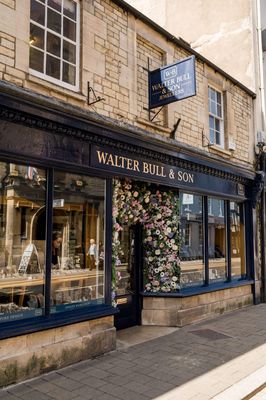 Walter Bull & Son Ltd