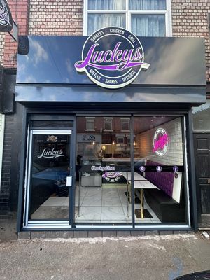 Luckys Wythenshawe