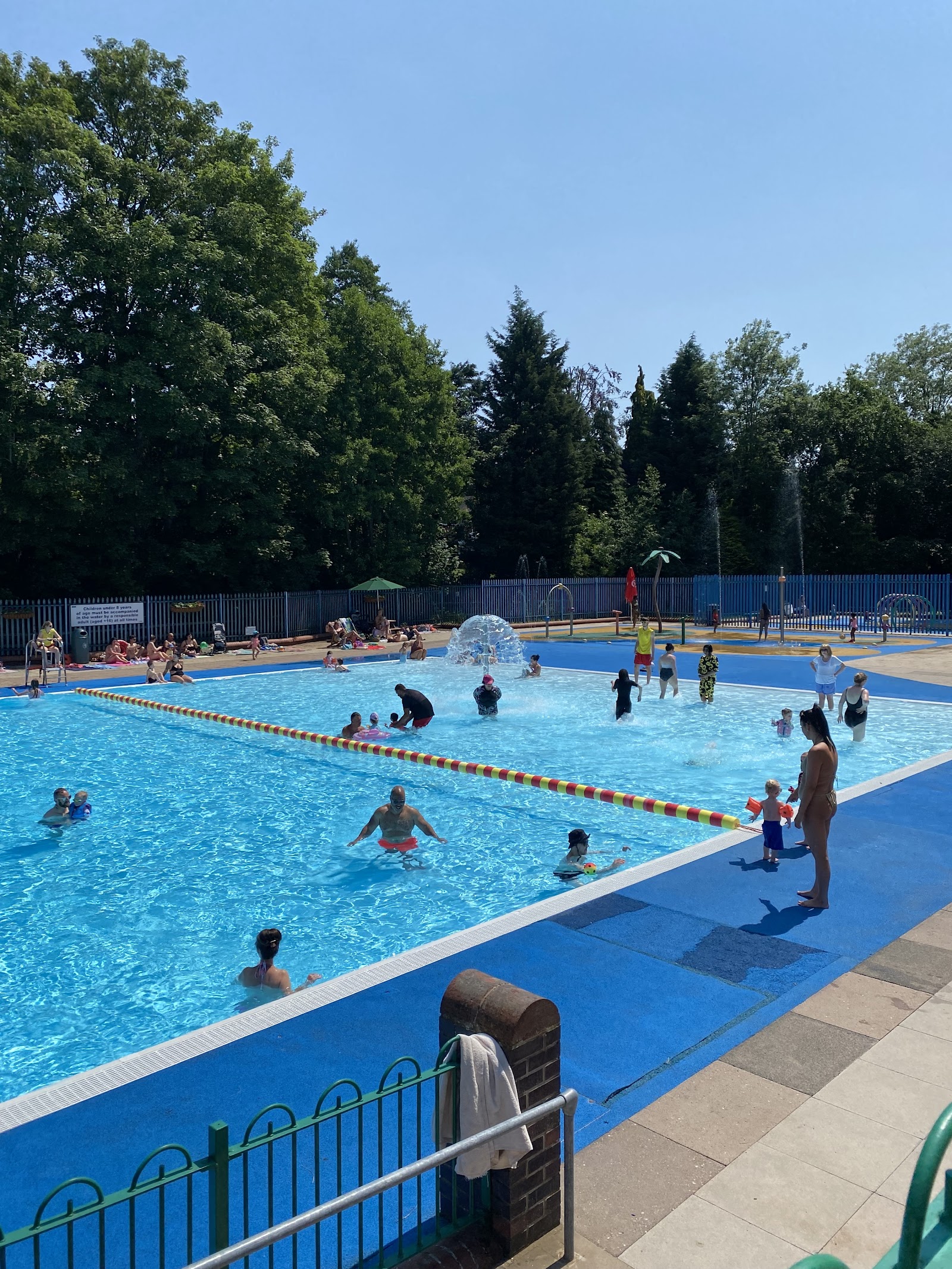 Droitwich Lido Park