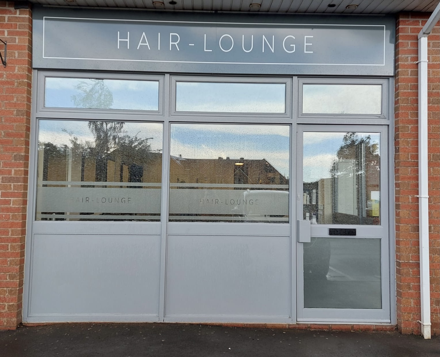 Hair-lounge