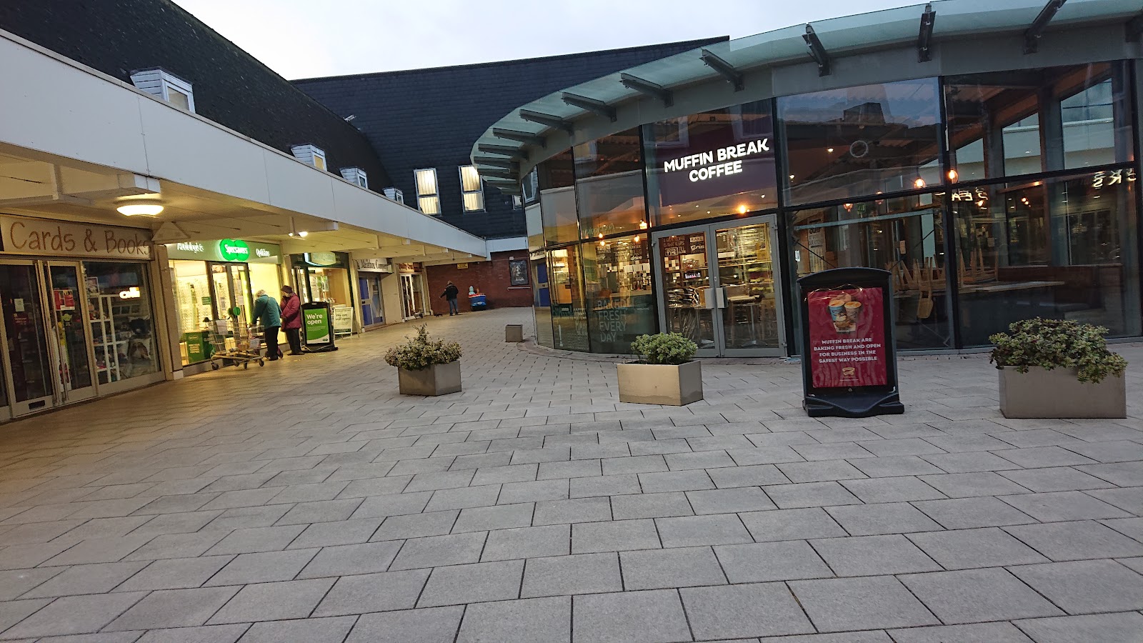 Saint Andrews Square Shopping Centre