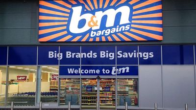 B&M Store