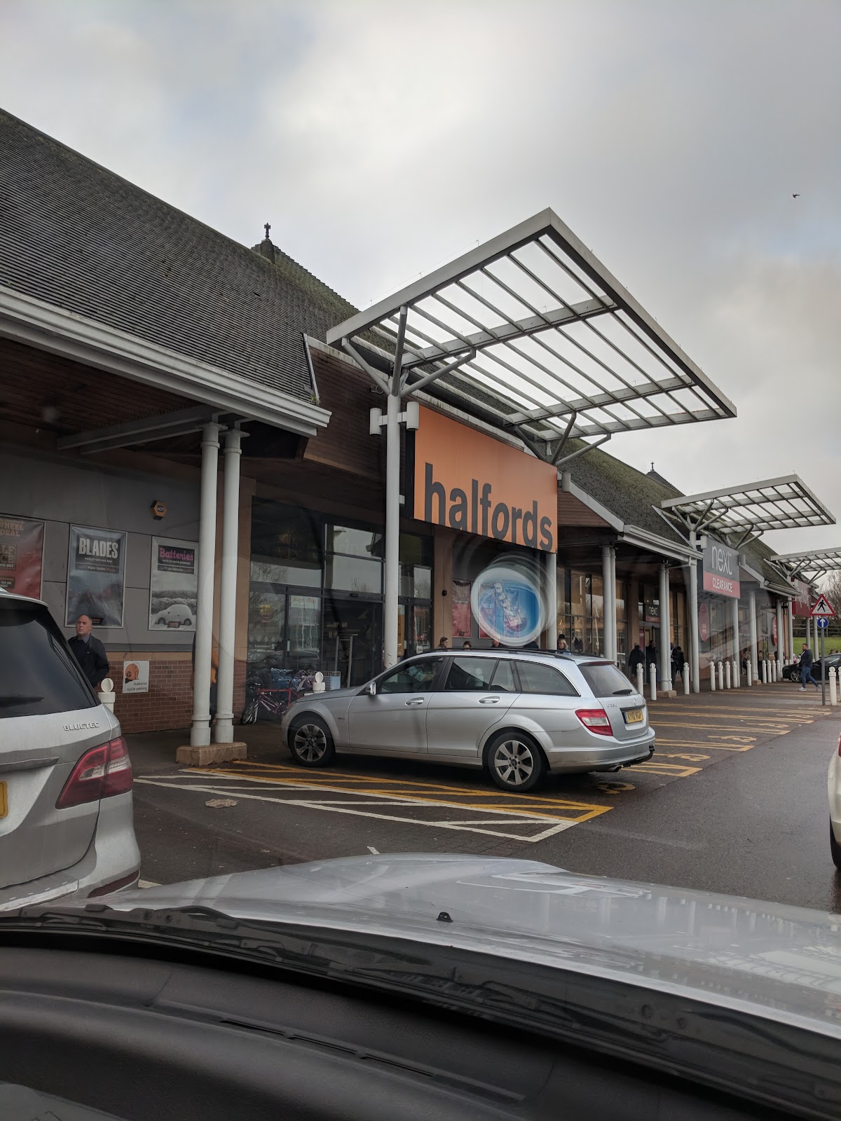 Farnborough Gate Retail Park