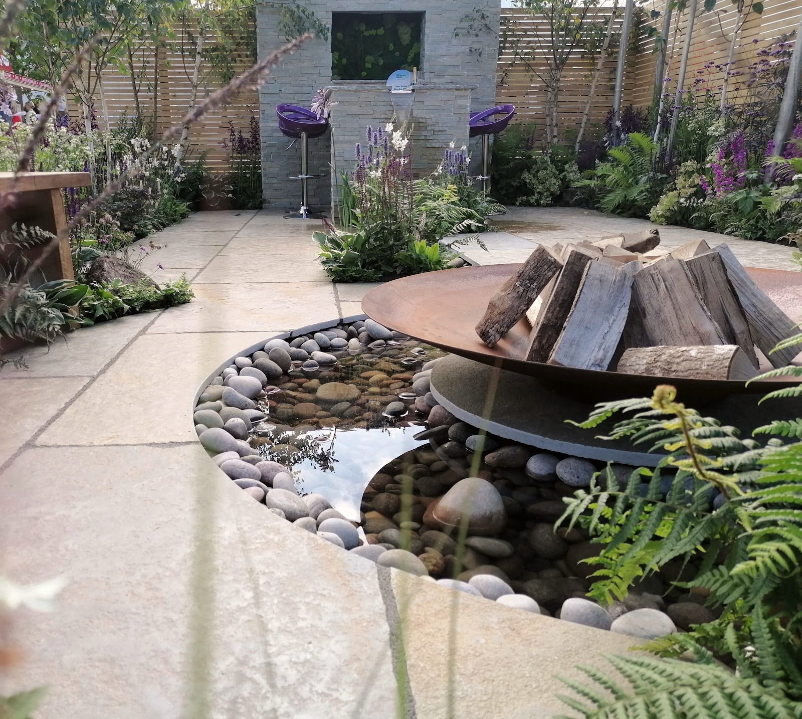 Kebur Garden Materials