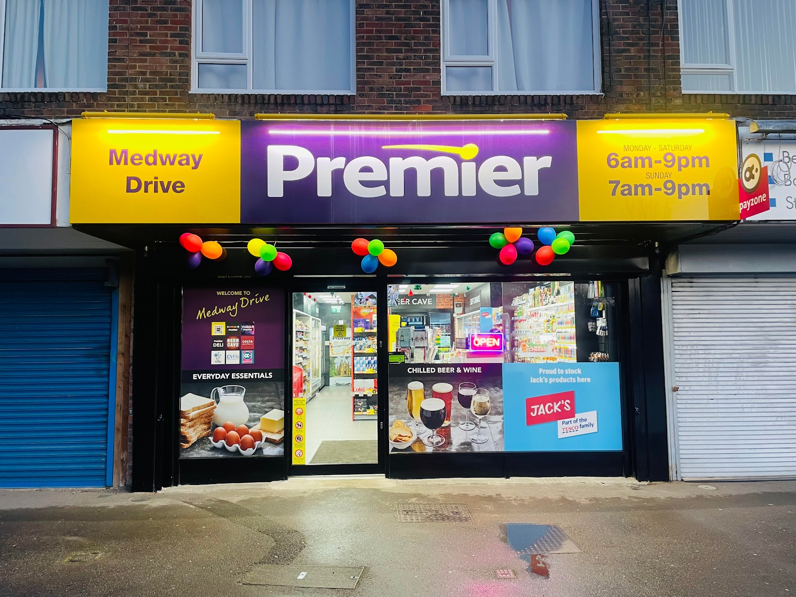 Medway drive Premier