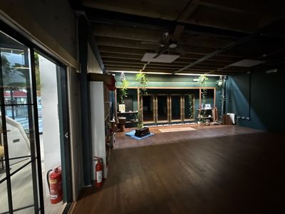 LoveYour.Studio, Farnborough