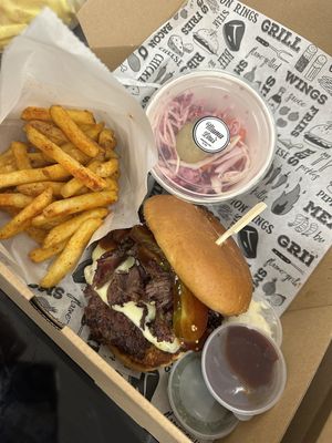 Mama Lou's Smokehouse & Grill