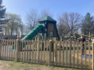 Southwood Country Park Cafe & Field Centre