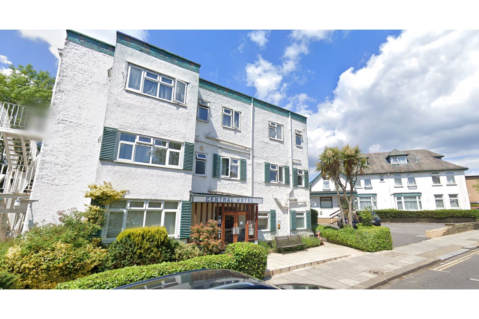 Central Hotel Golders Green