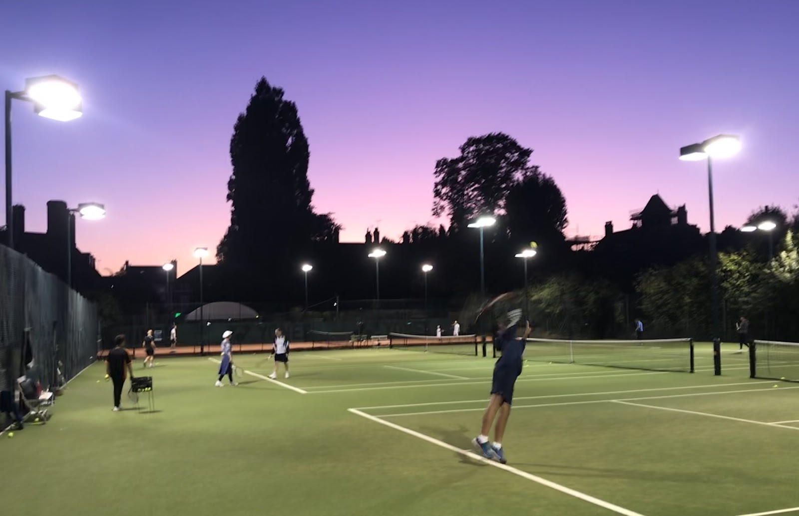 Farm Walk Tennis Club