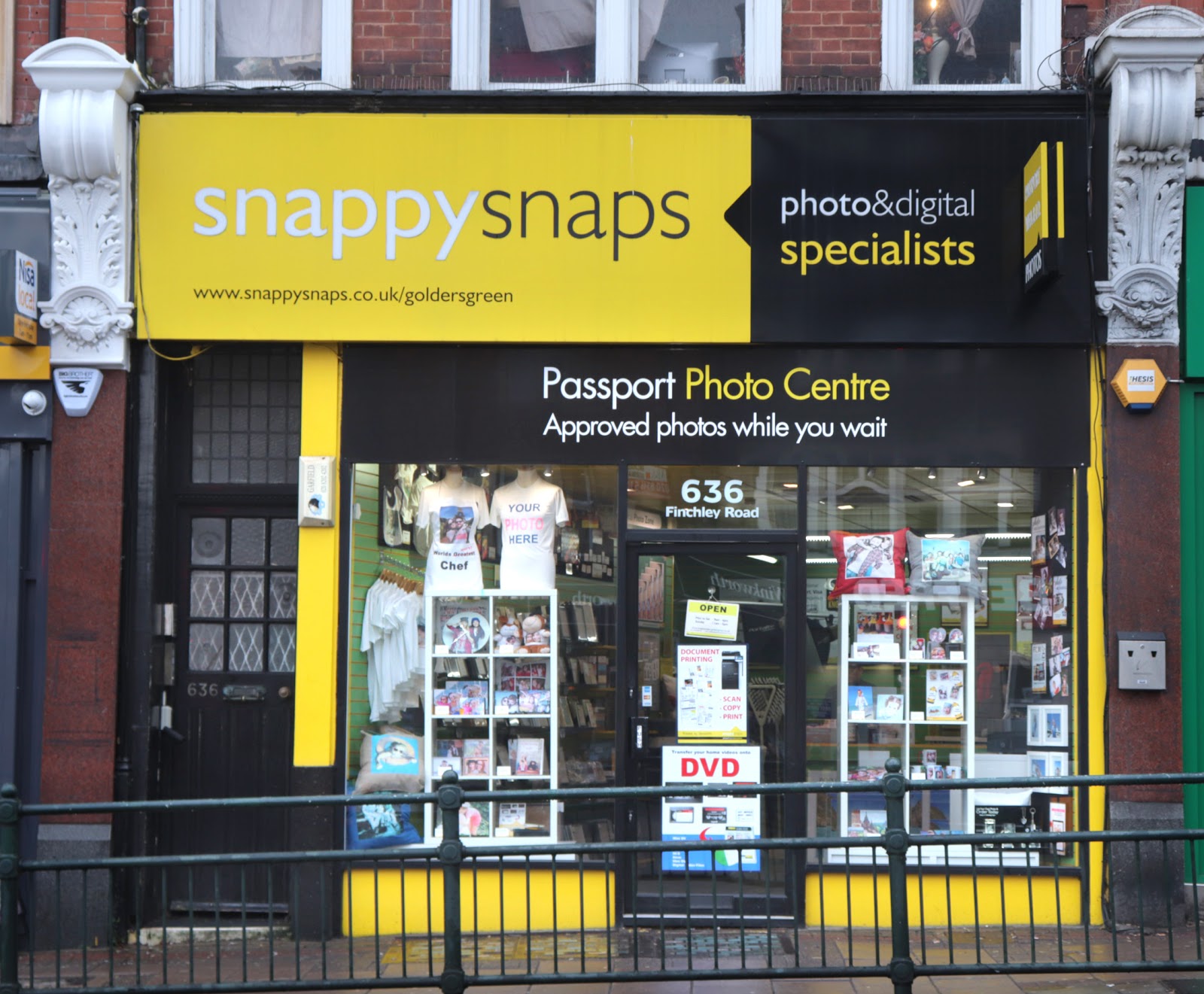 Snappy Snaps