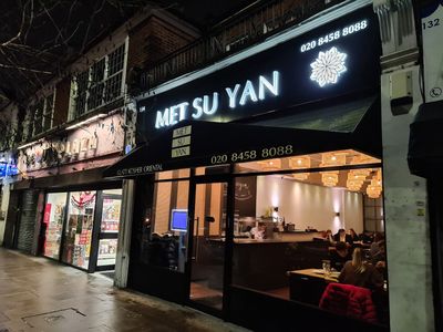 Met Su Yan - Golders Green