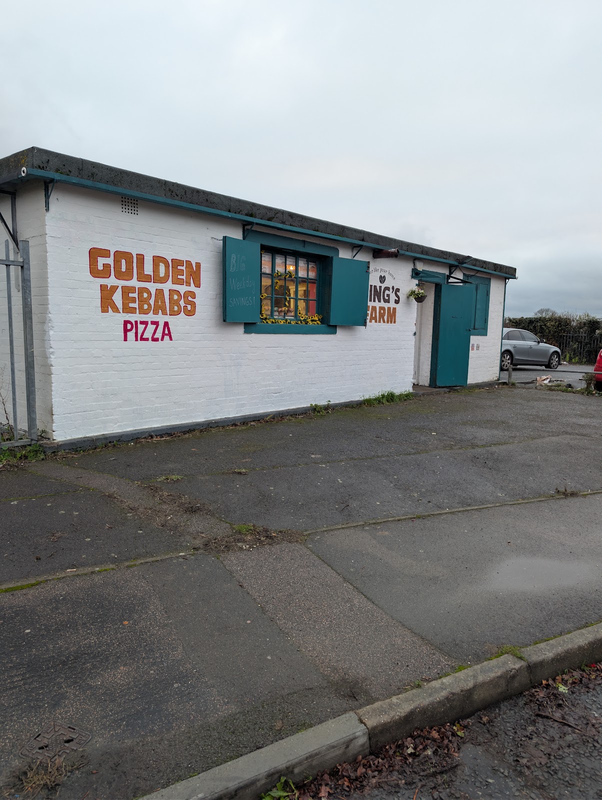 Golden Kebabs & Pizza