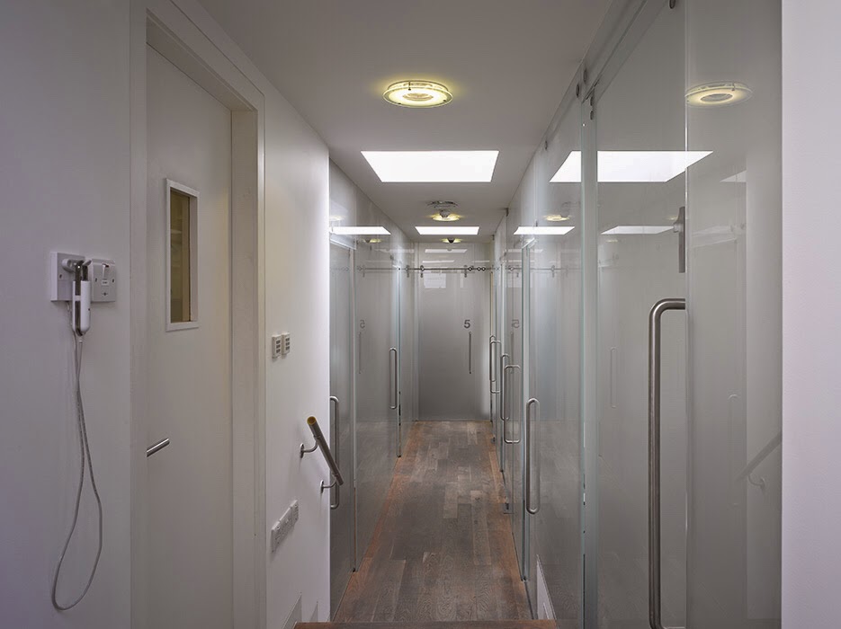 Parrock Dental & Implant Centres