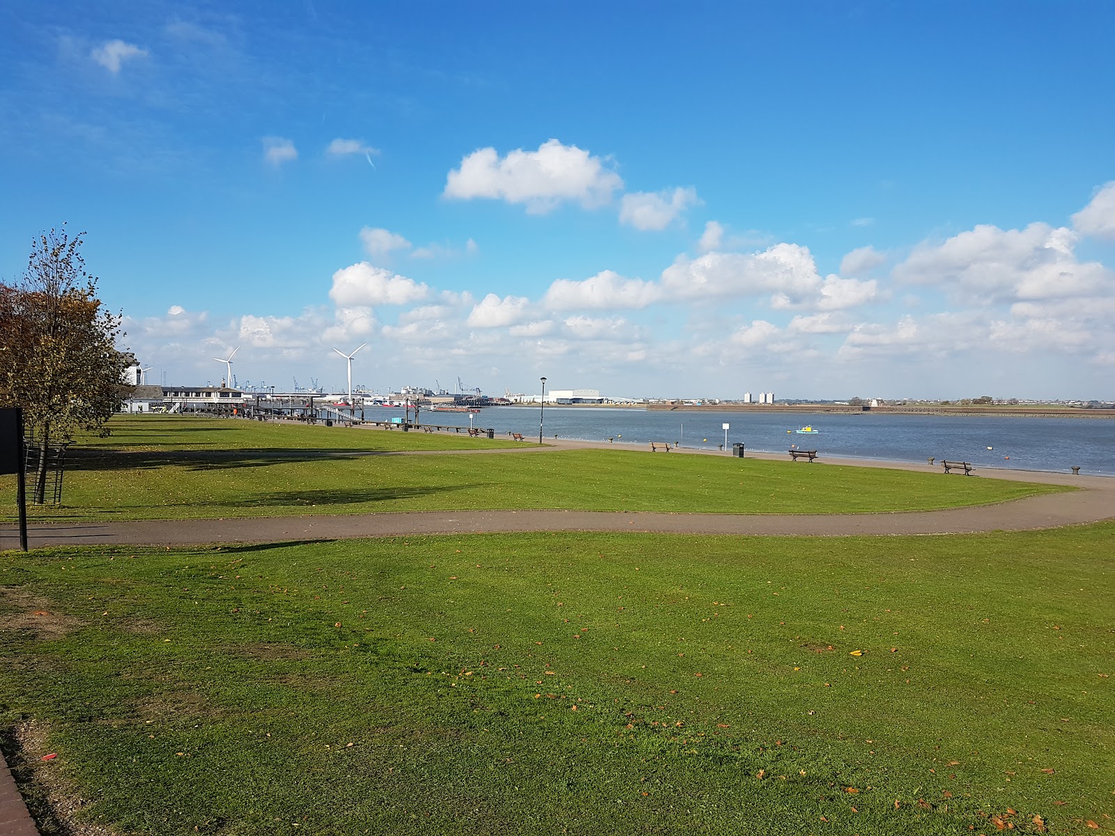 Riverside Leisure Area