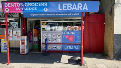 Denton Grocers And Off Licence
