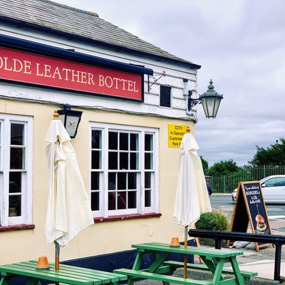 Ye Olde Leather Bottle