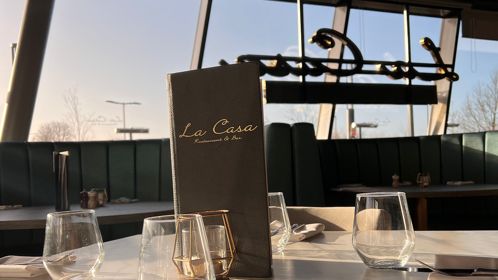 La Casa Restaurant and Bar