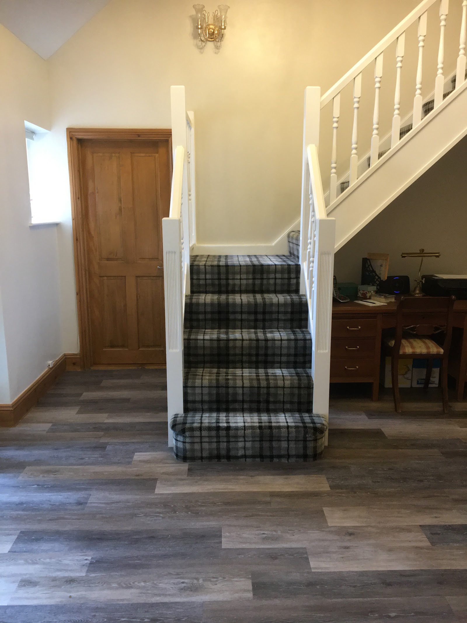 D&M Ball Carpet Warehouse