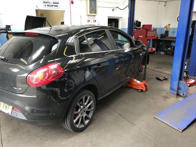 1ST CLASS TYRES & AUTOCARE LIMITED