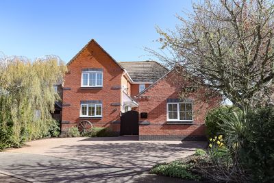 EweMove Estate & Lettings Agents in Lutterworth