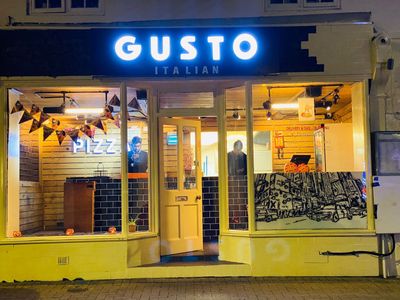 Gusto Italian