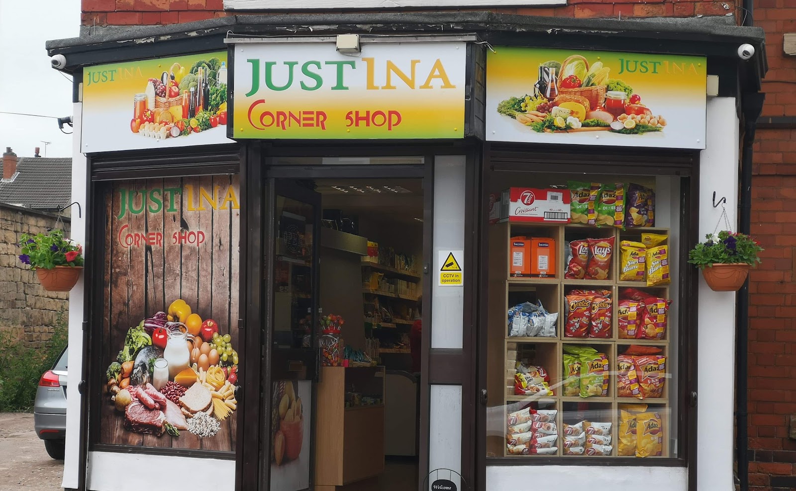 Justina Corner Shop