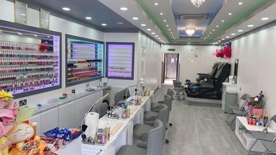 Shine Nails Salon