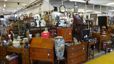 Victoria Antiques Centre